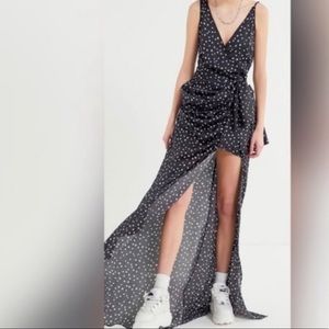 NEW Urban Outfitters Lioness black w/stars maxi M